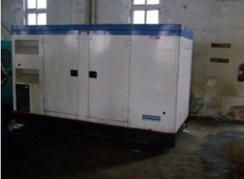 芜湖康明斯150kw大型柴油二手发电机组 芜湖康明斯150kw大型柴油二手发电机组